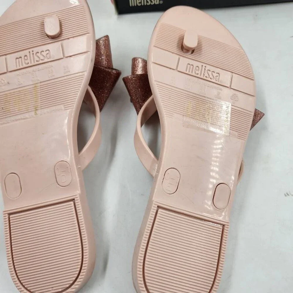 Mel Dreamed By Melissa Harmonic Bow Flip Flop Girl's EU 33/US 2 Light Pink